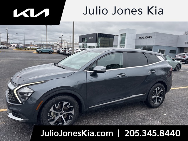 2023 Kia Sportage EX's photo