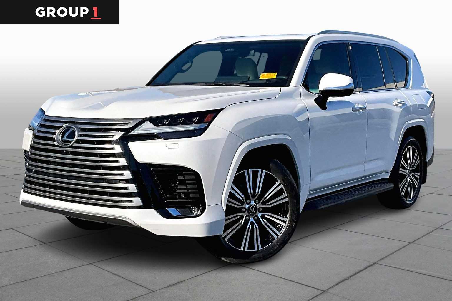 2025 Lexus LX Luxury's photo