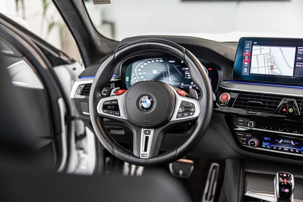 2023 BMW M5 - Image 40