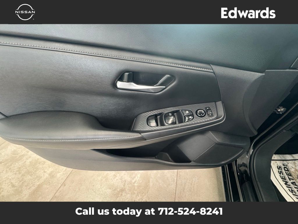 2024 Nissan Sentra SV photo 17