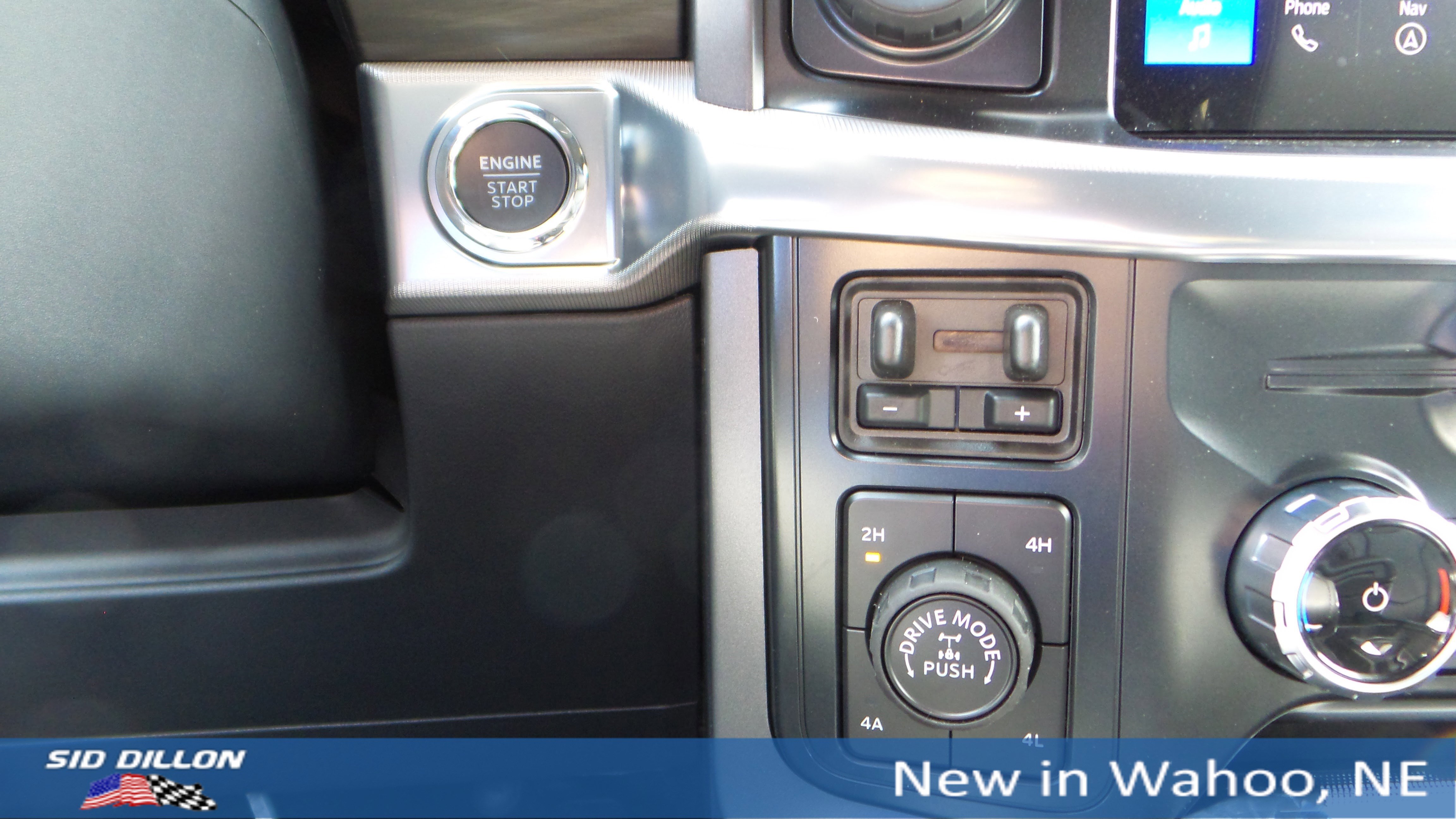 2025 Ford F-150 Lariat photo 15