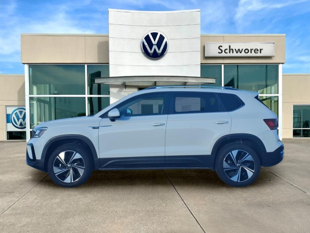 2024 Volkswagen Taos SE