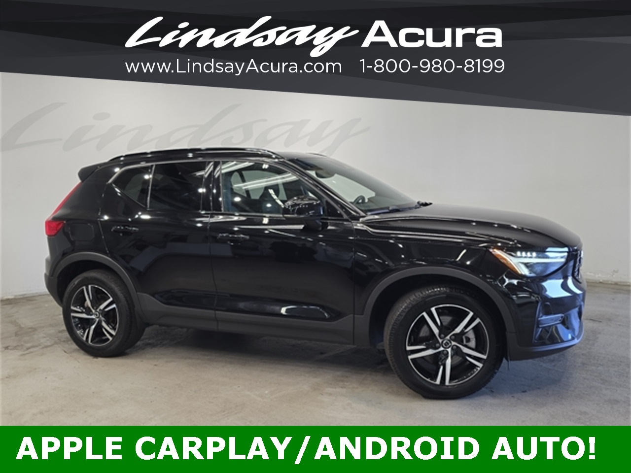 2024 Volvo XC40 Core photo 3