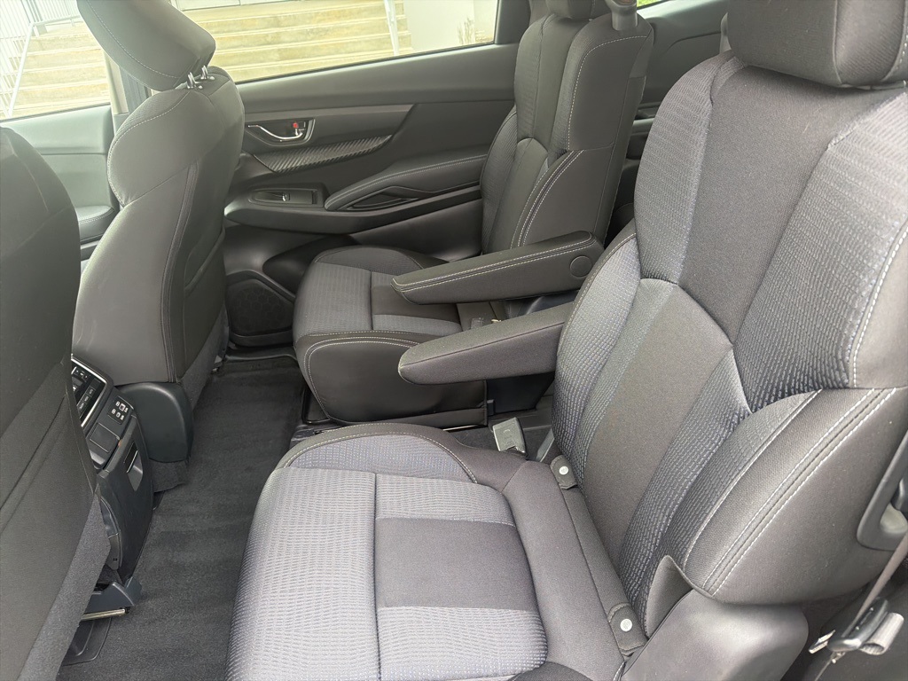 2024 Subaru Ascent Premium photo 10