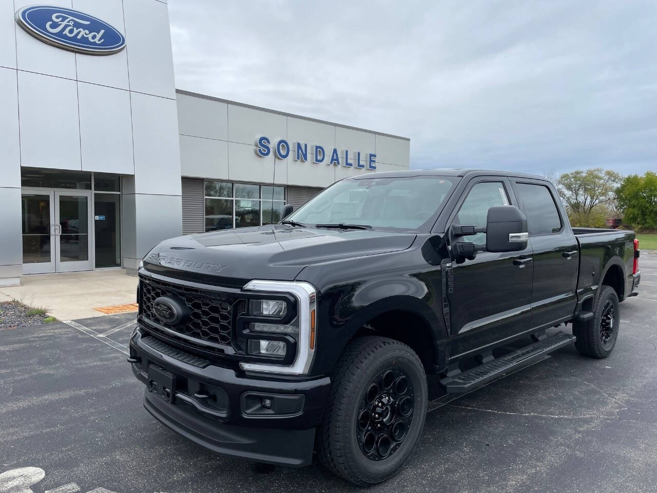 2026 Ford F-250 Super Duty XLT's photo