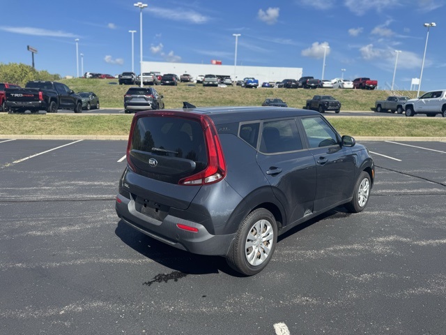 2020 Kia Soul LX photo 3