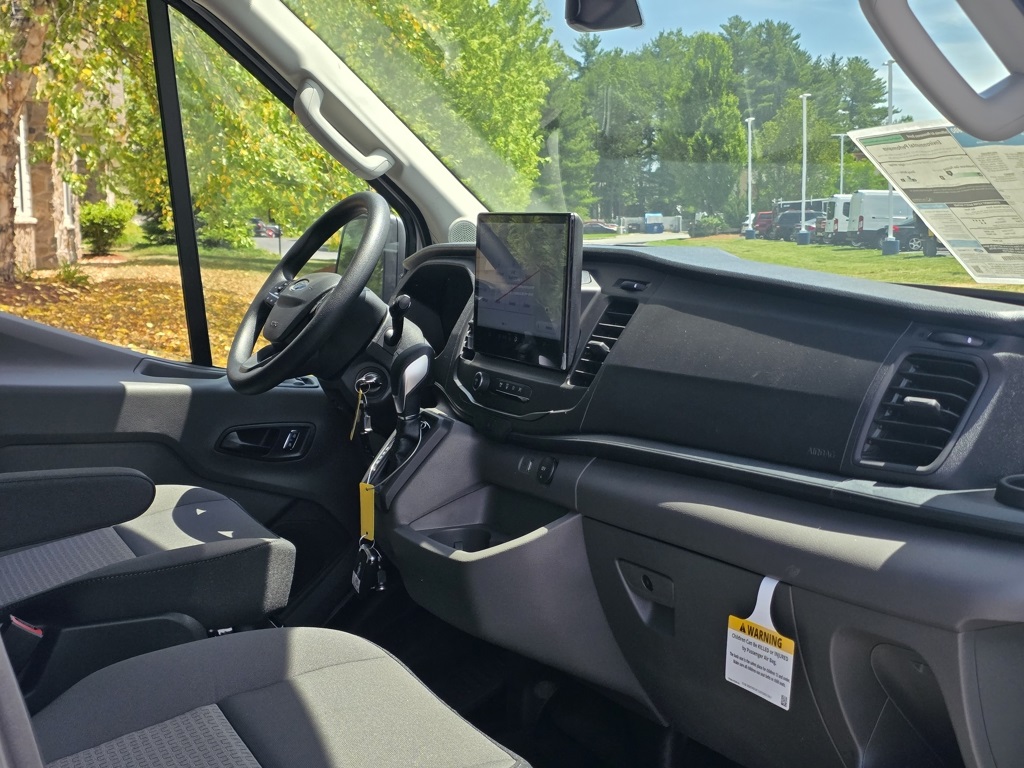 2025 Ford Transit photo 11