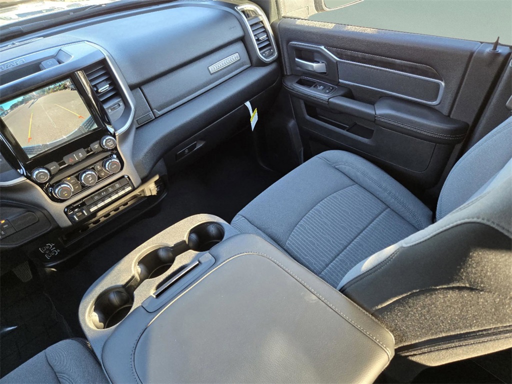 2024 Ram 2500 Big Horn photo 17