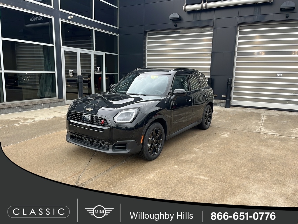 2026 MINI Countryman S's photo