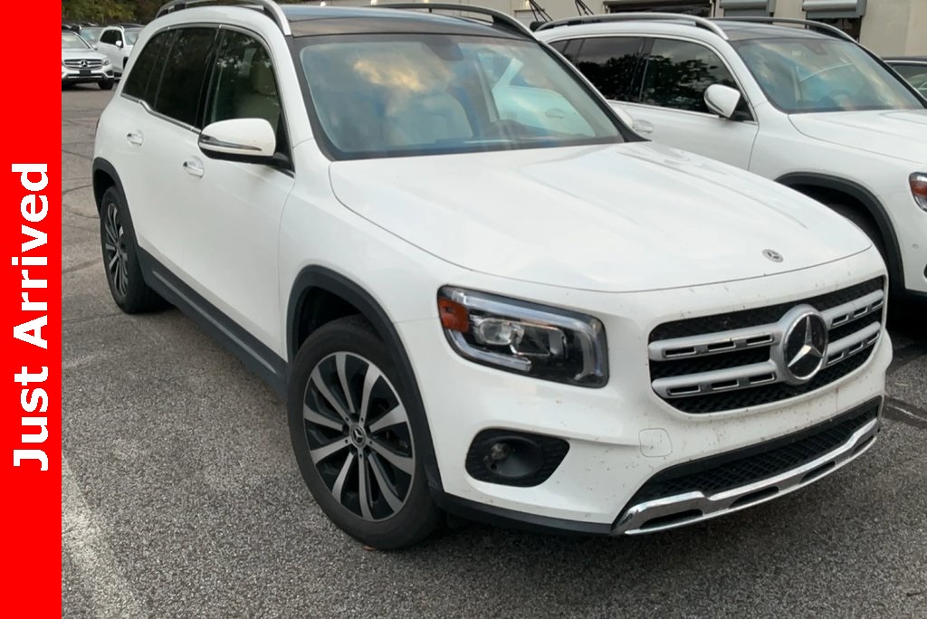 2022 Mercedes-Benz GLB's photo