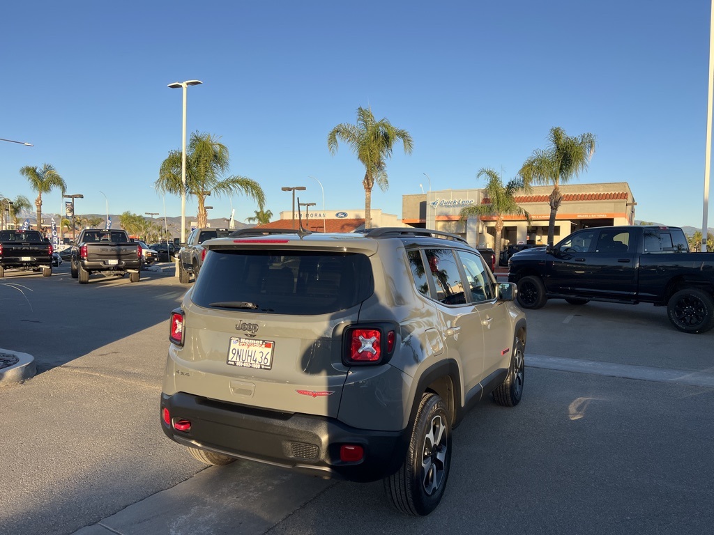 2020 Jeep Renegade Trailhawk photo 2