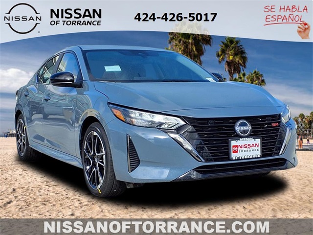2025 Nissan Sentra SR's photo