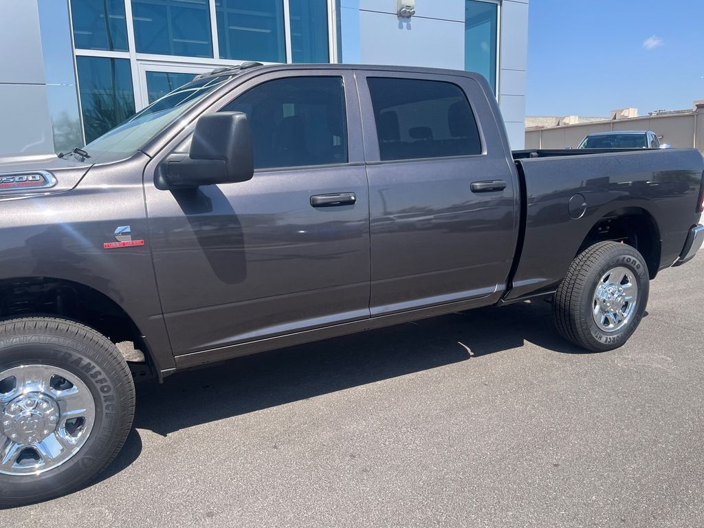 2025 Ram 2500 Tradesman photo 6