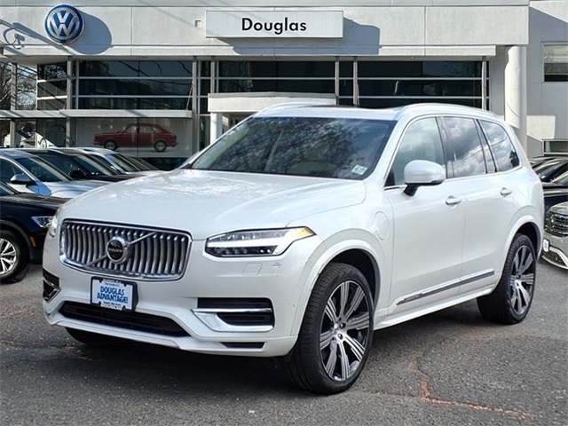 2022 Volvo XC90 Inscription's photo