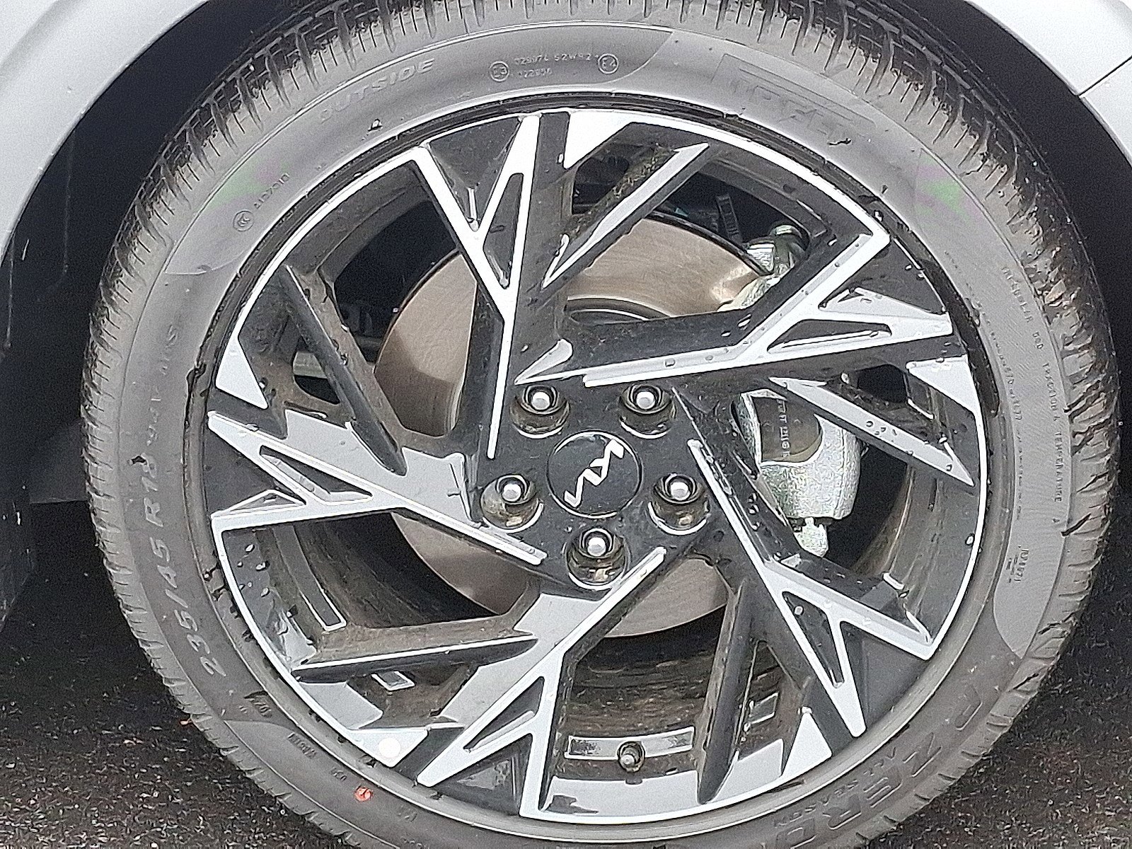 2025 Kia K5 GT-Line photo 9