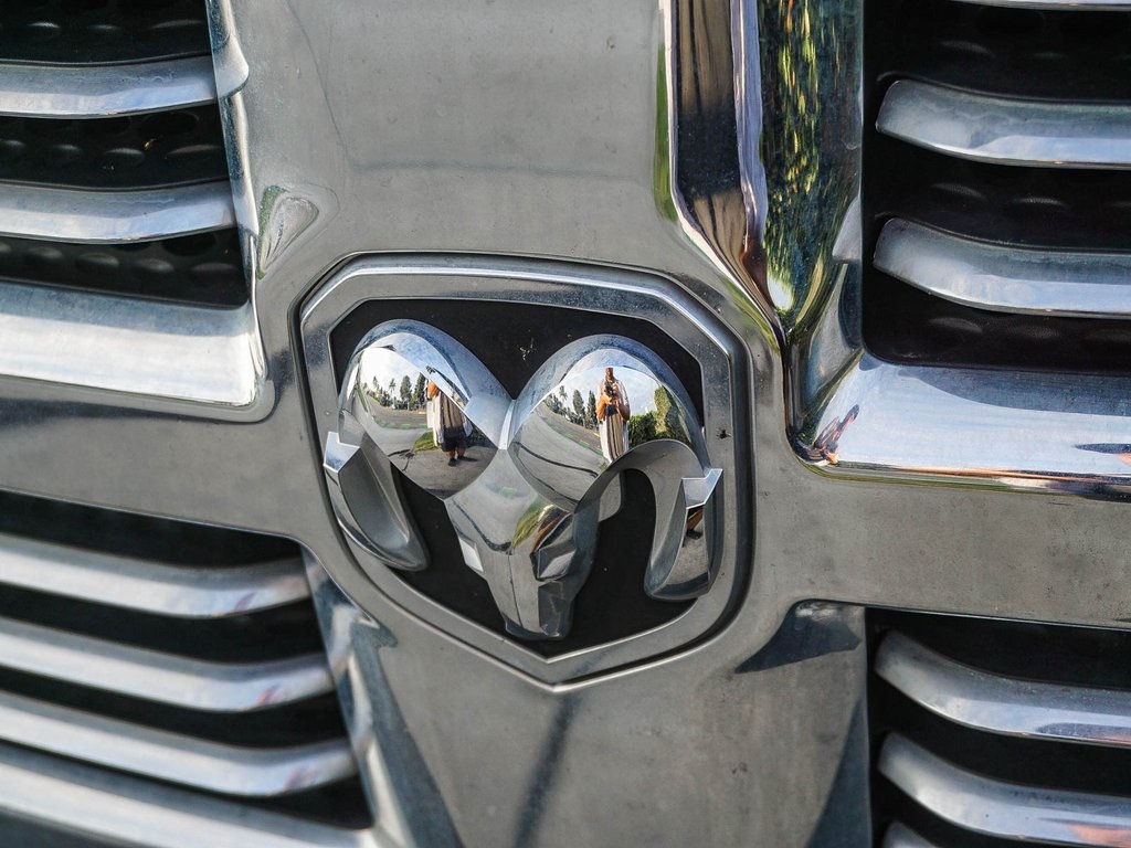 2017 Ram 1500 Big Horn photo 4