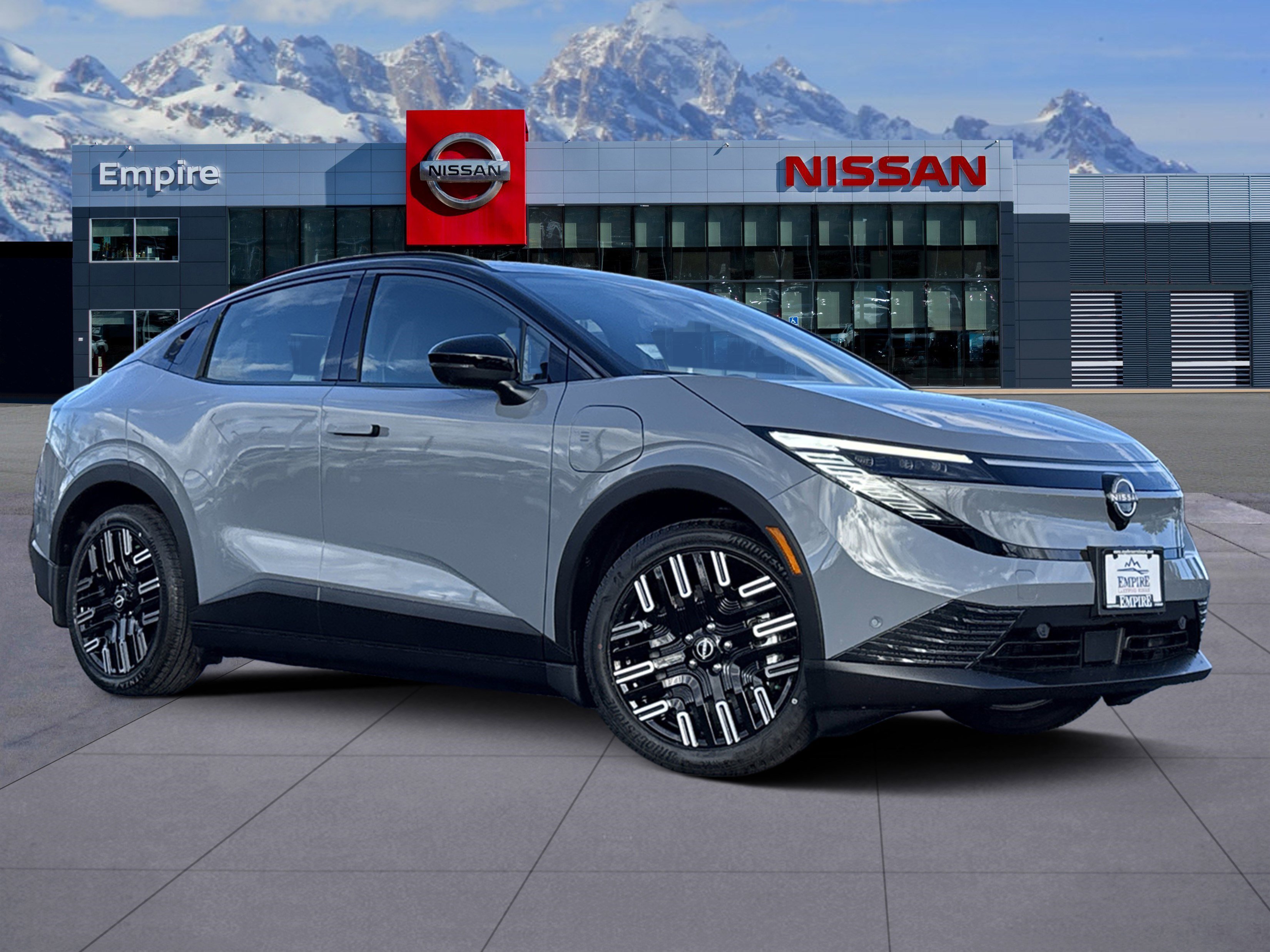 2026 Nissan LEAF Platinum+'s photo