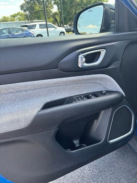 2022 Jeep Compass Latitude photo 10