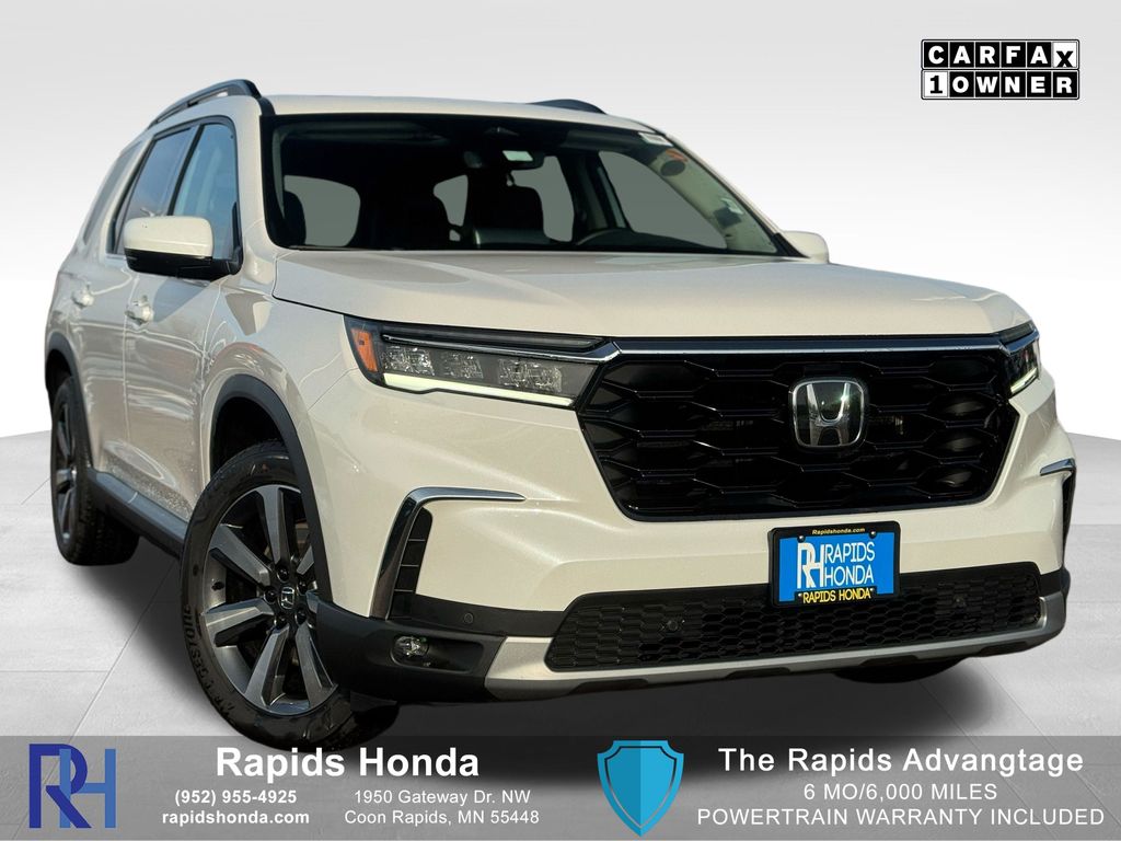 2025 Honda Pilot Touring's photo