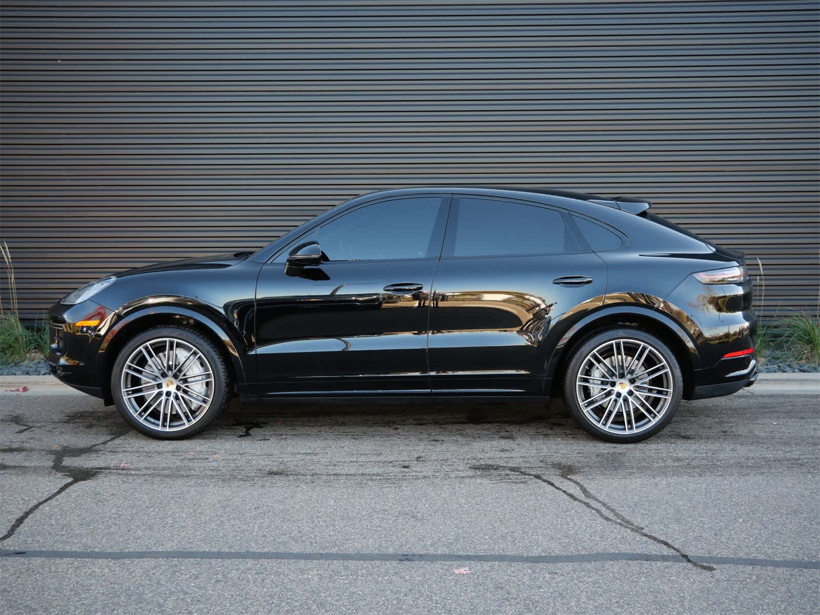 Certified 2022 Porsche Cayenne Coup Turbo with VIN WP1BF2AY5NDA58272 for sale in Saint Paul, Minnesota