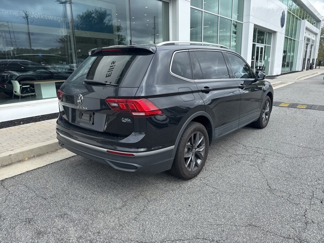 2022 Volkswagen Tiguan SE photo 3