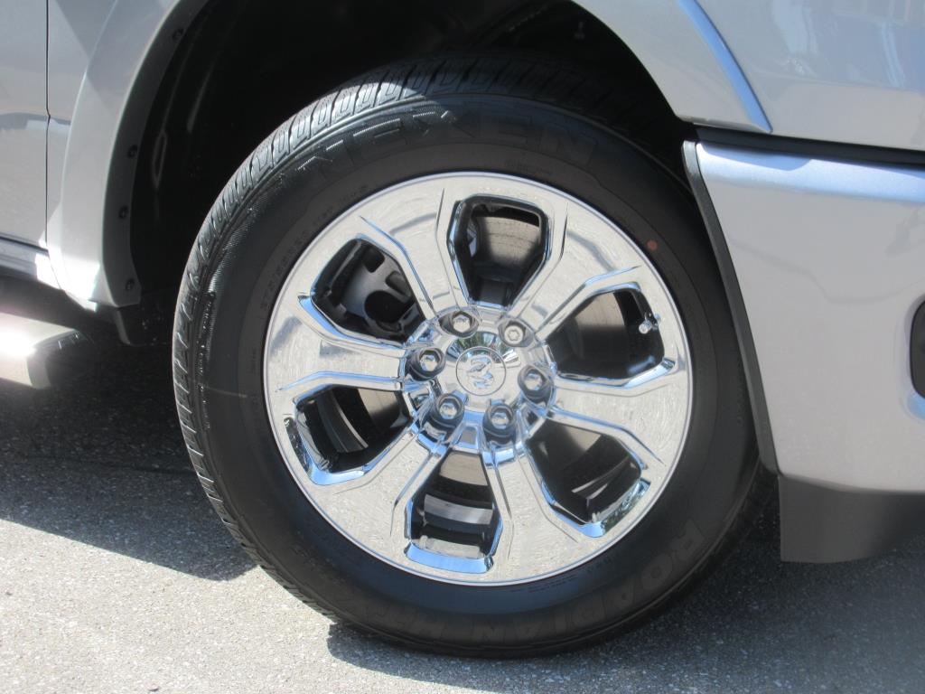 2025 Ram 1500 Big Horn Lone Star photo 7