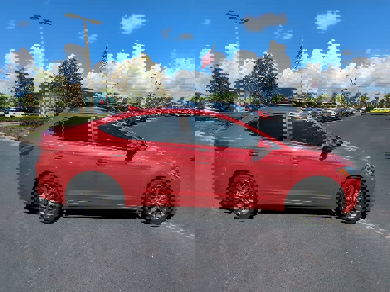 2018 Hyundai Elantra SEL photo 12