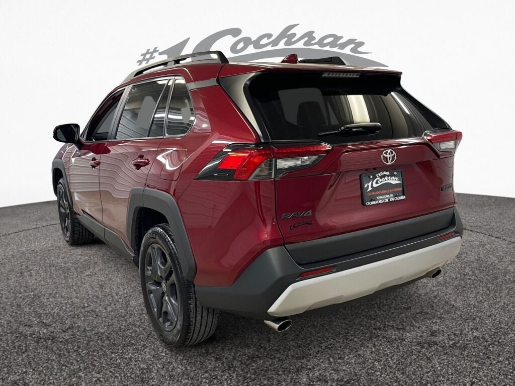 2024 Toyota RAV4 Adventure photo 4