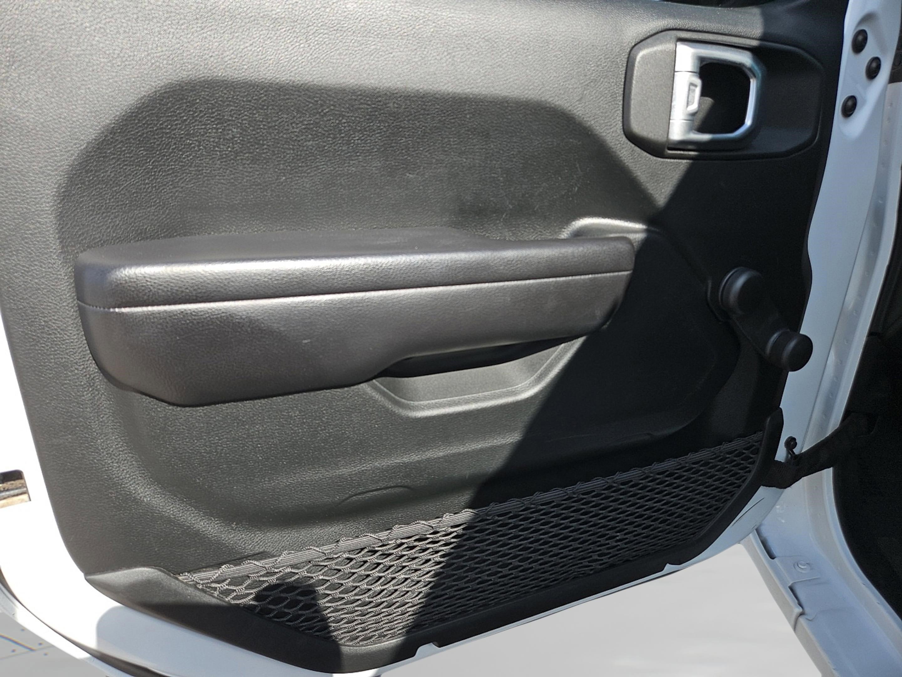 2021 Jeep Wrangler Sport photo 8
