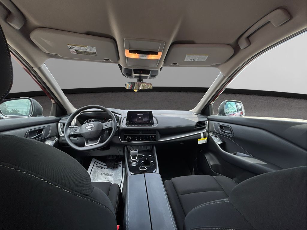 2025 Nissan Rogue S photo 24