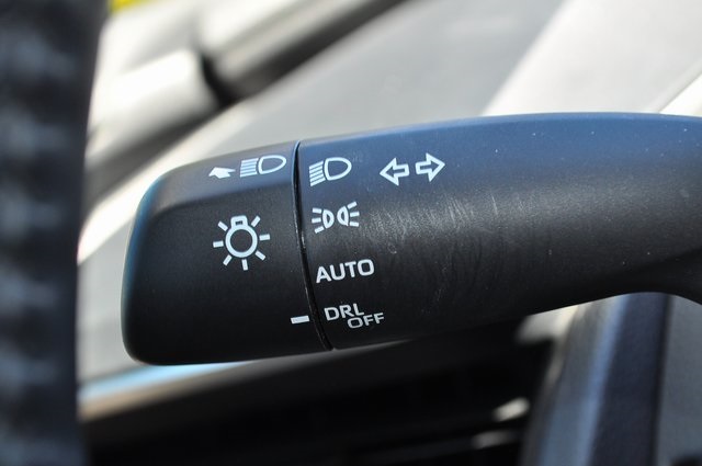 2023 Toyota Prius XLE photo 28