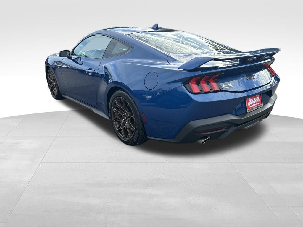 2024 Ford Mustang GT Premium photo 3