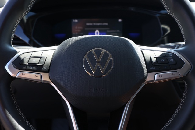 2022 Volkswagen Taos S photo 23