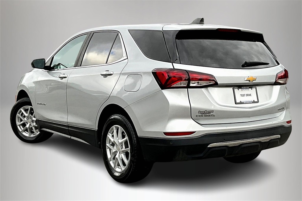 2022 Chevrolet Equinox LT photo 4