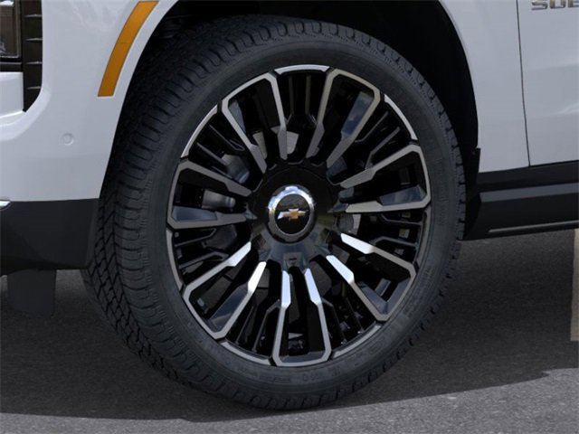 2026 Chevrolet Suburban High Country photo 9