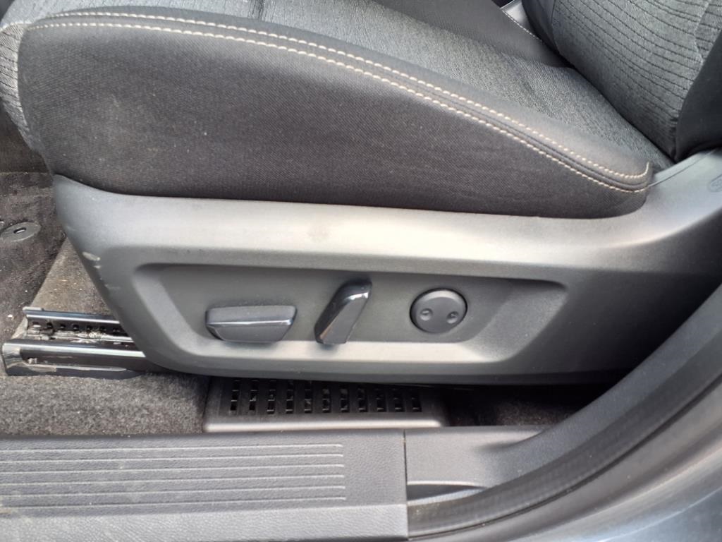 2023 Nissan Rogue SV AWD photo 14
