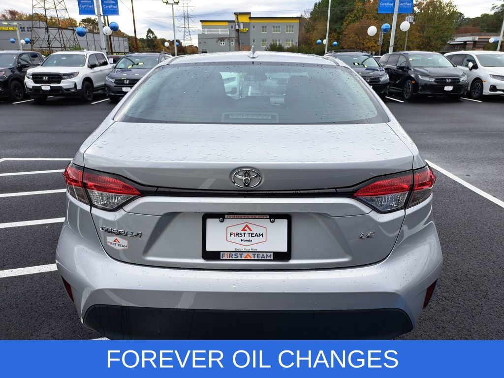 2023 Toyota Corolla LE photo 4