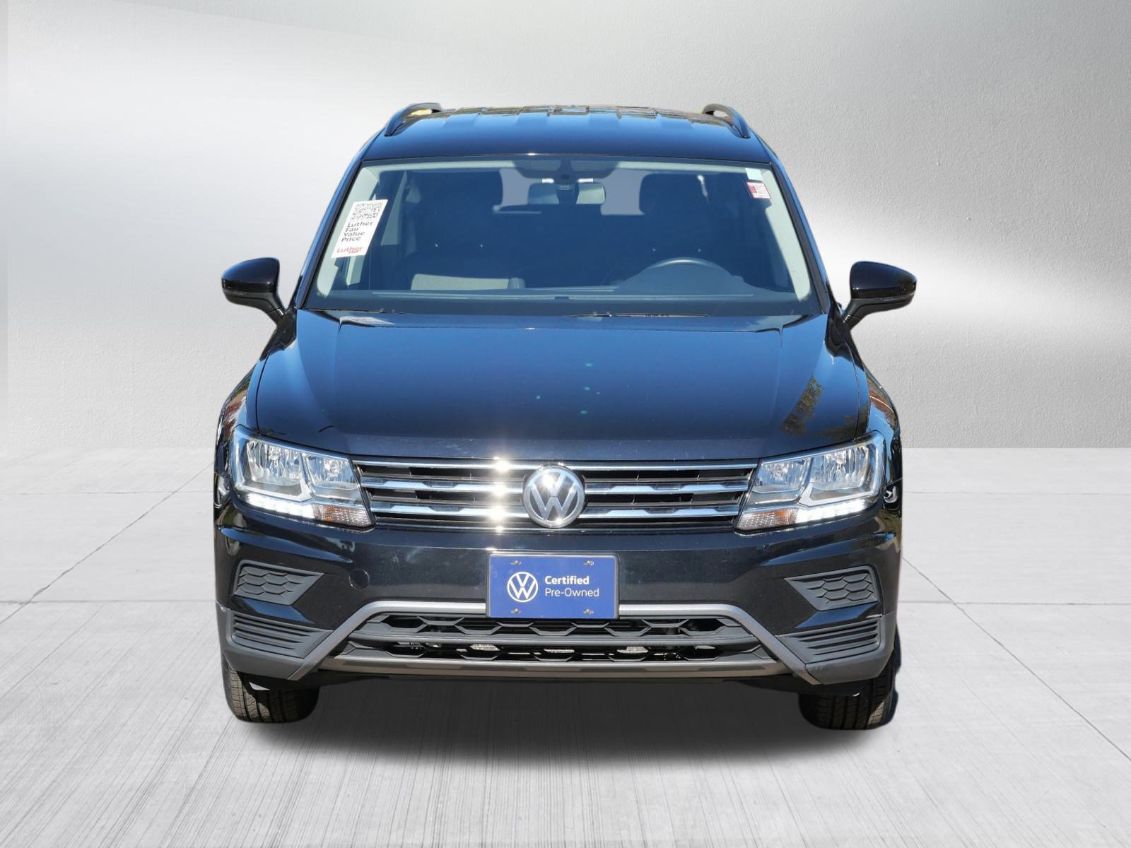 2019 Volkswagen Tiguan SE photo 2