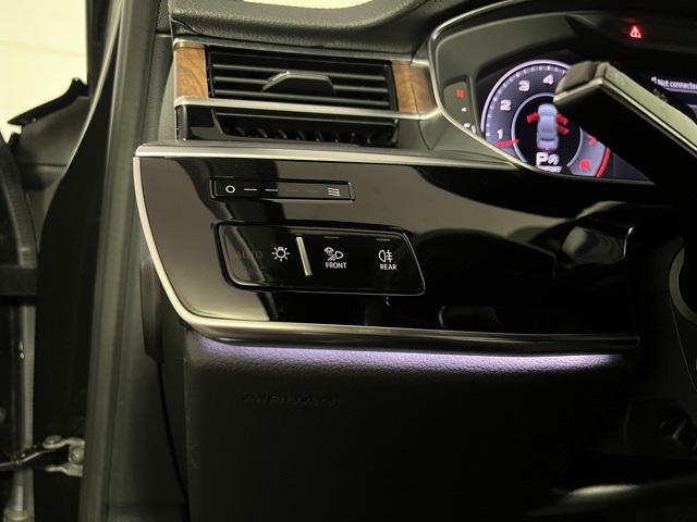 2019 Audi A8 L 55 photo 19