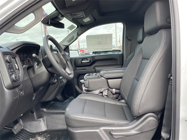 2025 Chevrolet Silverado 2500HD photo 16