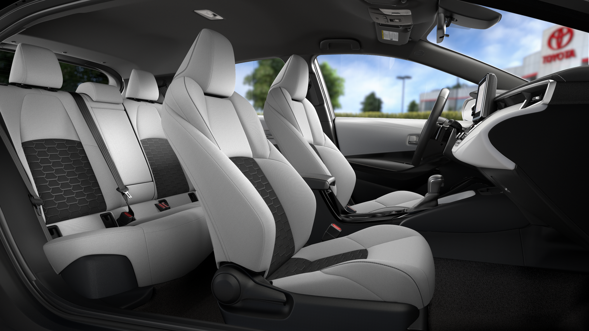 2025 Toyota Corolla SE photo 19