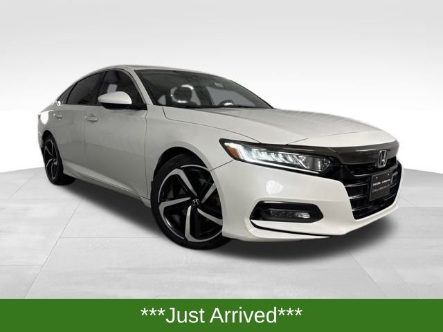 2019 Honda Accord Sport's photo