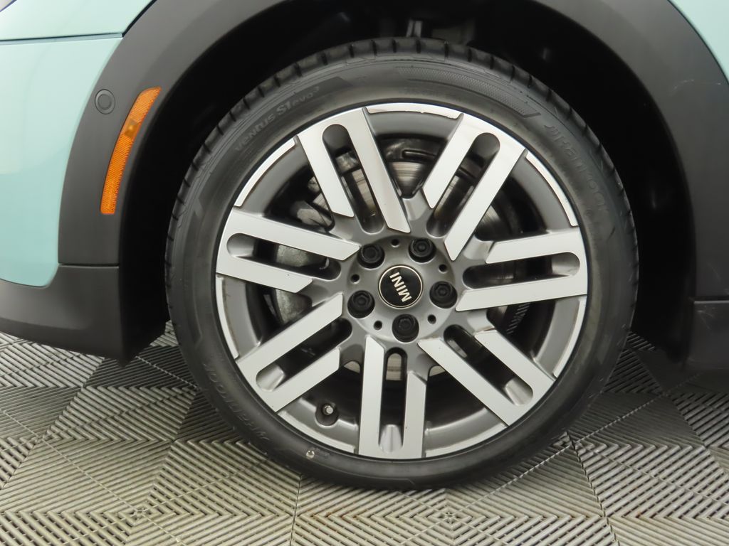 2025 Mini Cooper Hardtop S photo 28