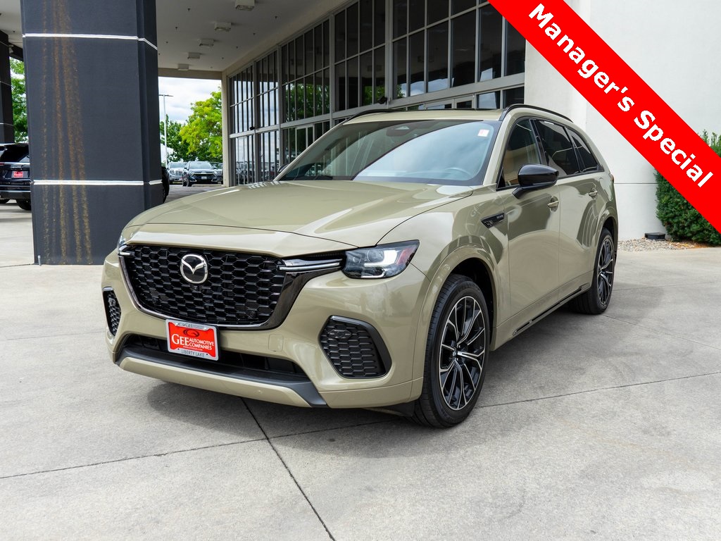 2025 Mazda CX-70 Premium Plus Package's photo