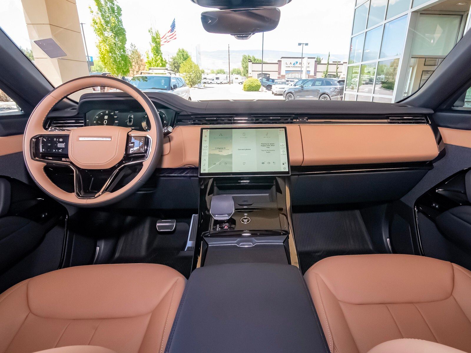 2025 Land Rover Range Rover Sport SE photo 35
