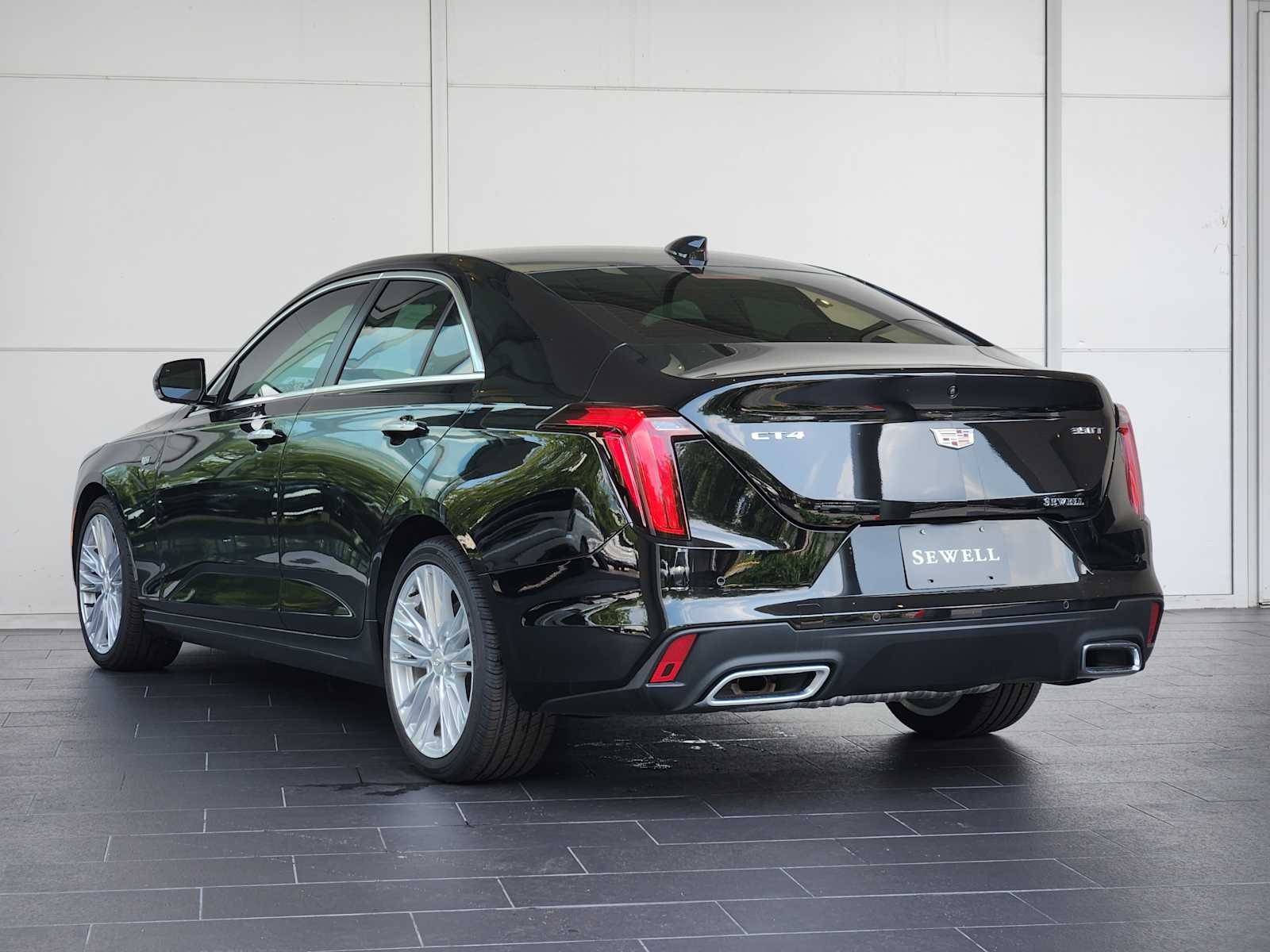2025 Cadillac CT4 Premium Luxury photo 4