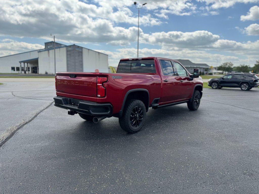 2026 Chevrolet Silverado 2500HD LTZ photo 4