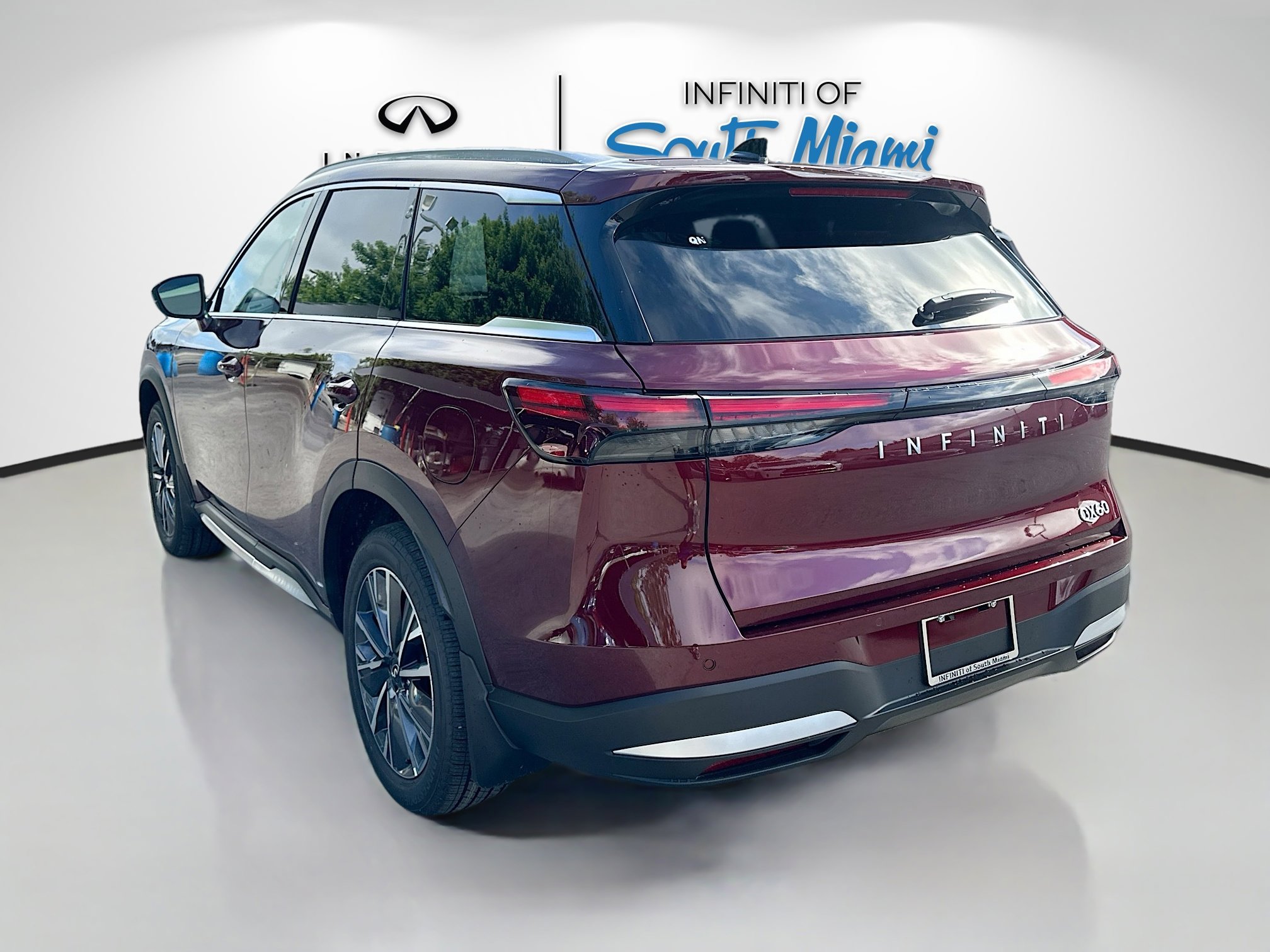 2026 Infiniti QX60 Luxe photo 4
