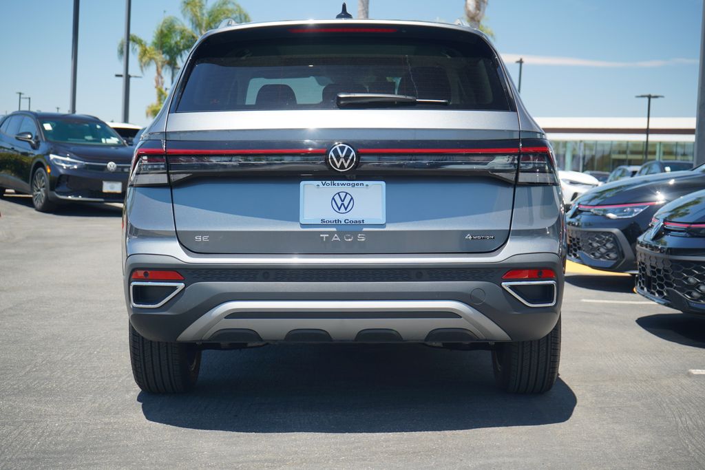 2025 Volkswagen Taos SE photo 2