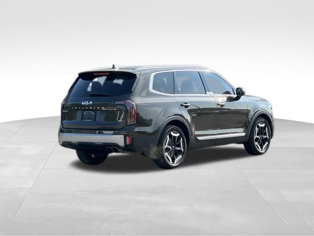2023 Kia Telluride EX photo 3